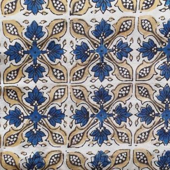 Preview: Ajrak Hand Block Print aus Indien – BLUE YELLOW FLORALViskose